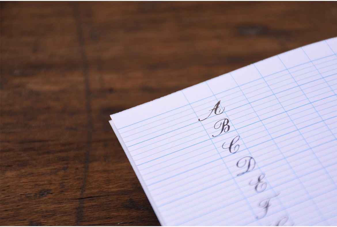 How to write with ink and dip pen