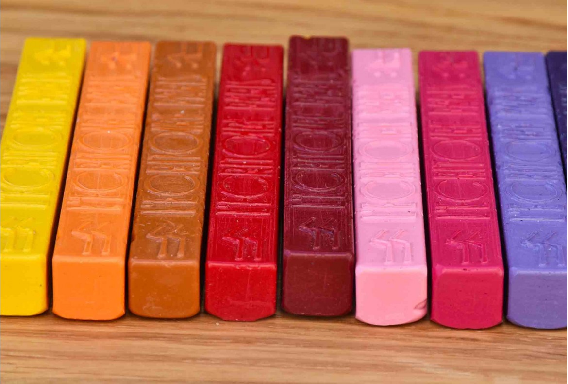 Some news about sealing wax !