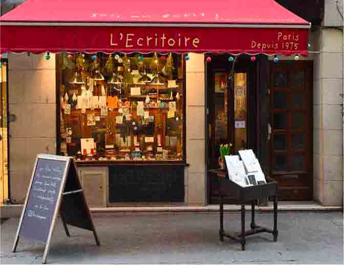 stationery shop in Paris
